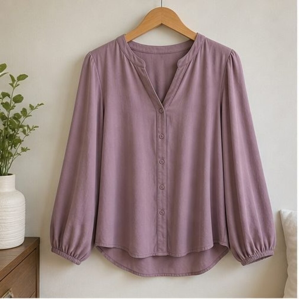 Mauve Lace Trim Top